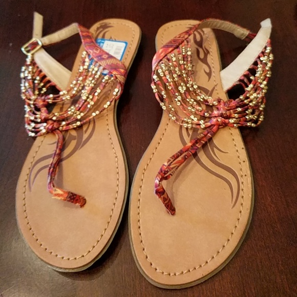 Zigi Soho | Shoes | Dsw Red And Gold Beaded Sandals | Poshmark